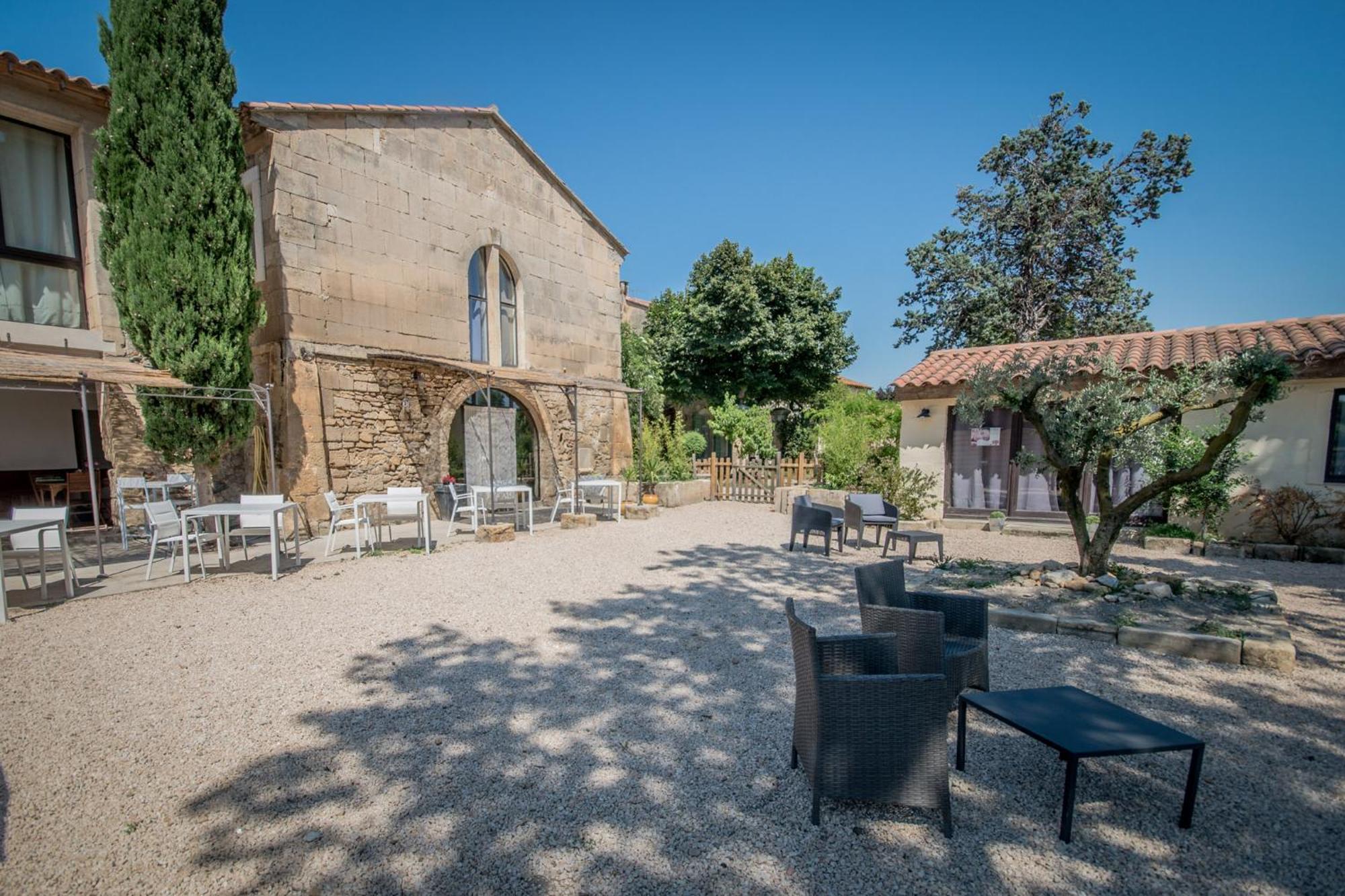 B&B Maison D'Hote Et Gite Mas D'Eymard Arles Zewnętrze zdjęcie